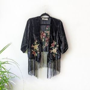 Abercrombie & Fitch OS black velvet fringed kimono